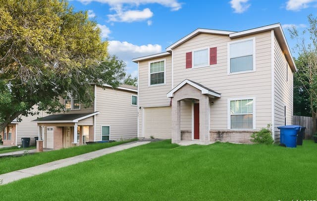 6246 Cypress Circle — photo 2