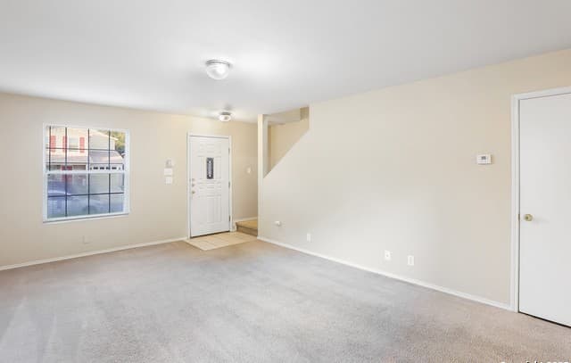 6246 Cypress Circle — photo 5