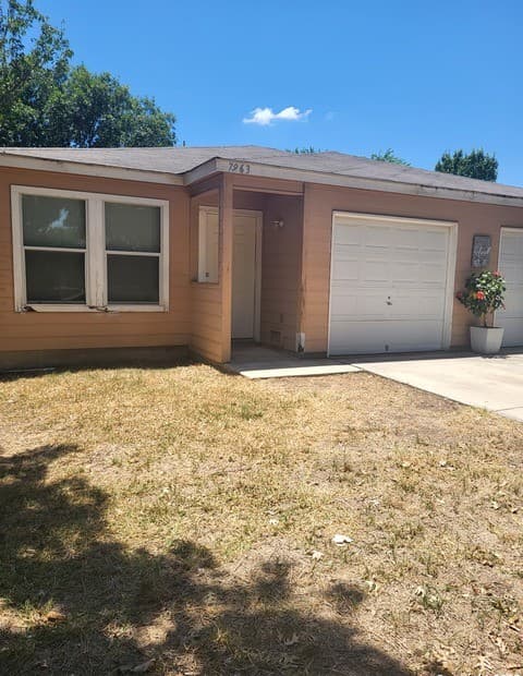 7963 M G Rd — photo 2