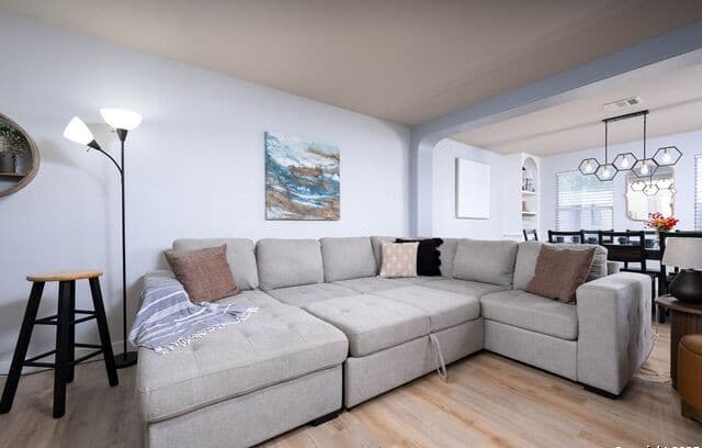 9811 Magnolia — photo 5