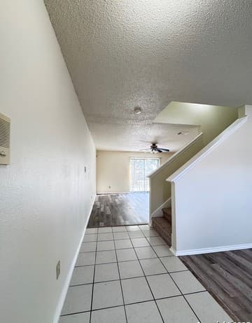 9126 Centro Grande — photo 2