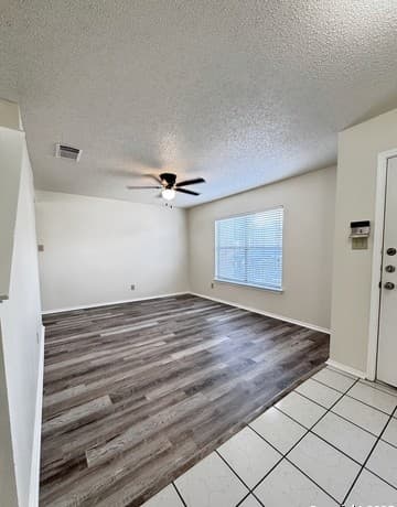 9126 Centro Grande — photo 3