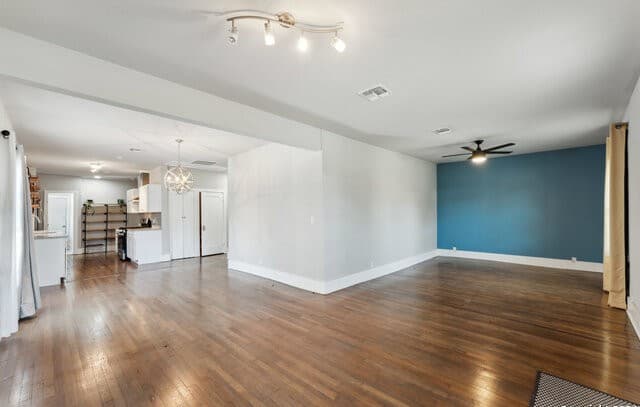 1031 Schley Ave — photo 4