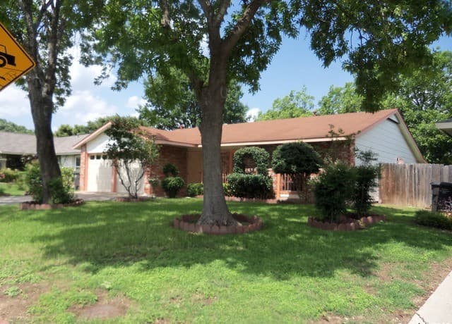 5878 Cliff Path — photo 1