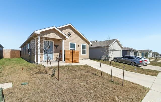 11727 Arctic Rose — photo 2