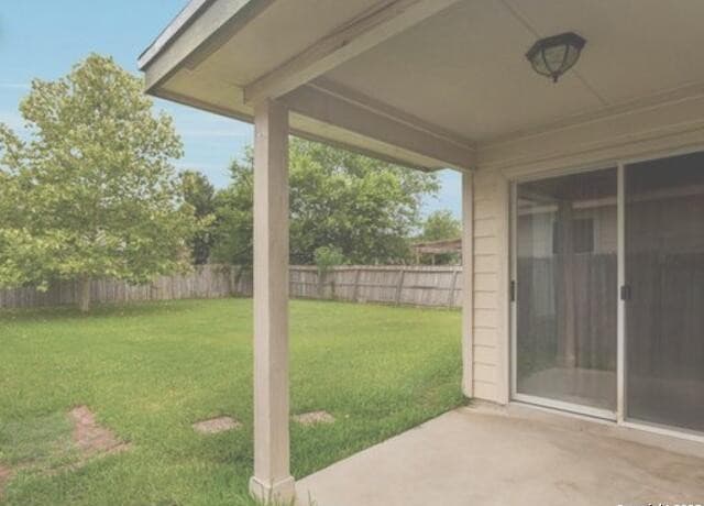 7126 Lynn Lake — photo 2