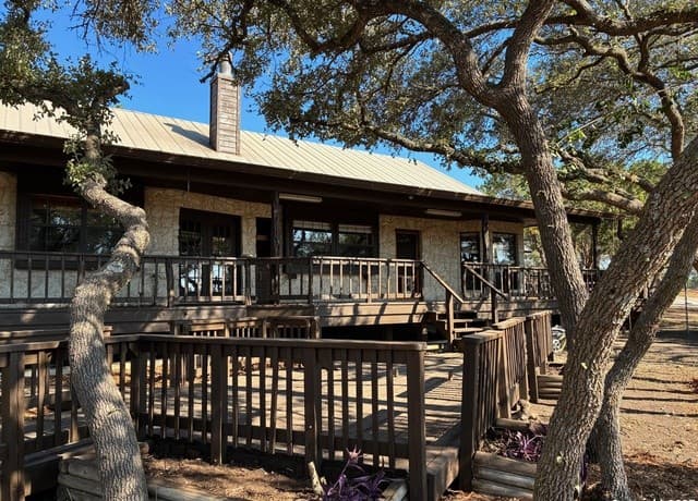 149 State Highway 46 — photo 2