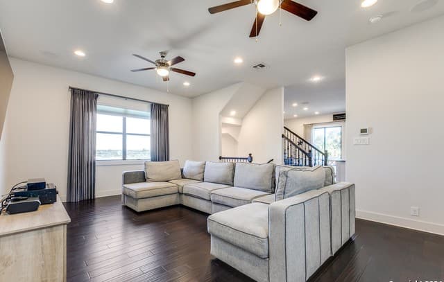 133 Haywood Ave — photo 5