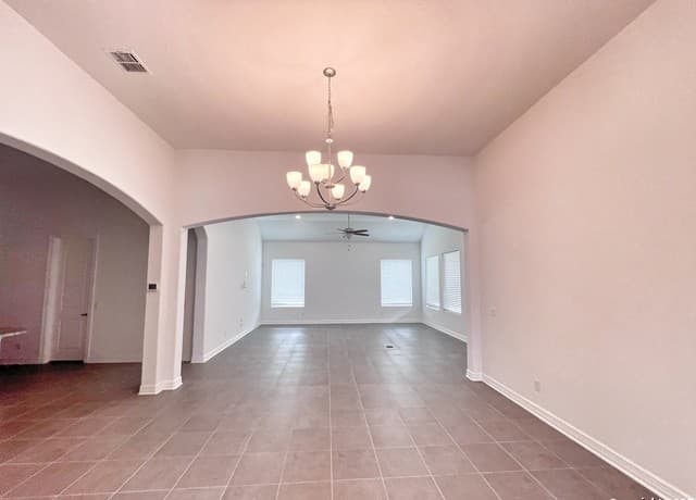 4607 Camden Heights — photo 3