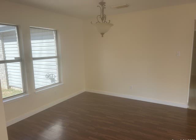8055 Coral Meadow — photo 3
