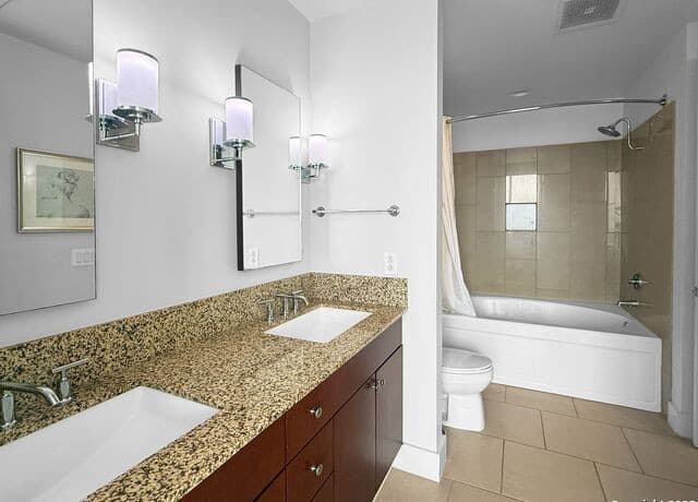 610 E Market Unit 3213 — photo 5