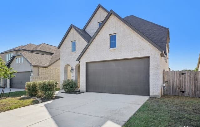 10833 Coppola — photo 2