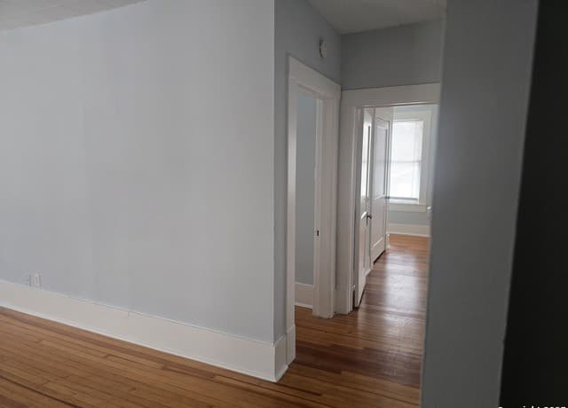 1120 W Woodlawn Ave Unit 6 — photo 3
