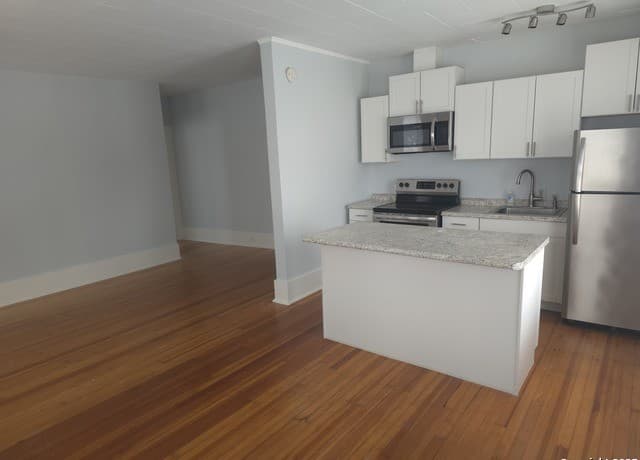 1120 W Woodlawn Ave Unit 6 — photo 5