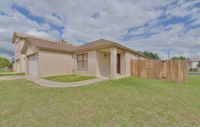 9302 Bending Crst — photo 2