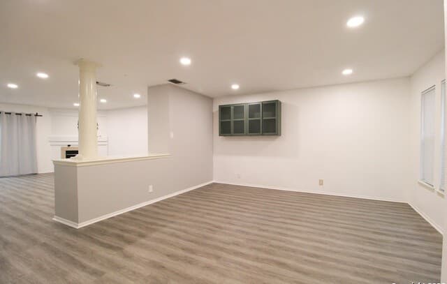 14018 N Hills Village — photo 2