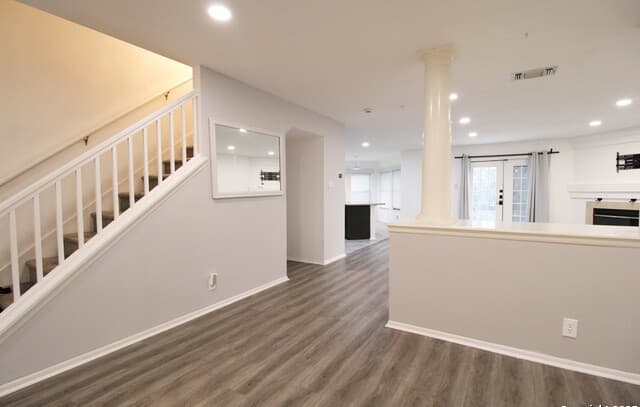 14018 N Hills Village — photo 5