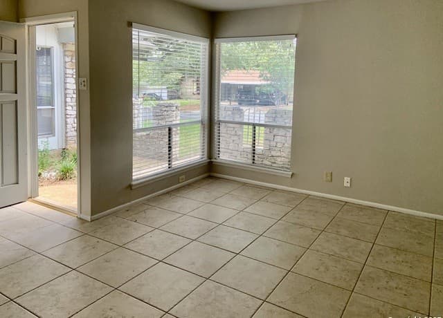 5711 Gillis — photo 4