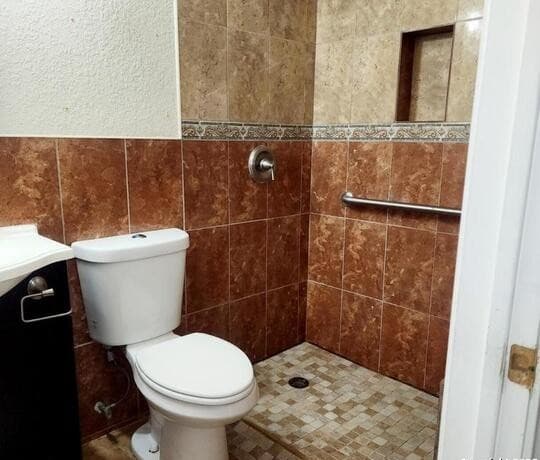 3826 Miho — photo 3