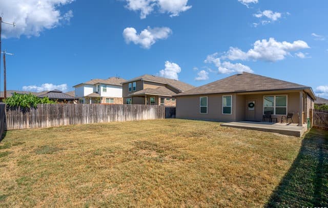 9423 Bracted Sedge — photo 3