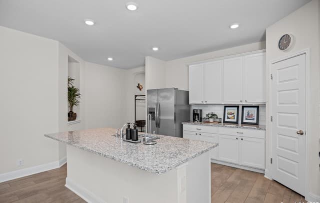 9423 Bracted Sedge — photo 5