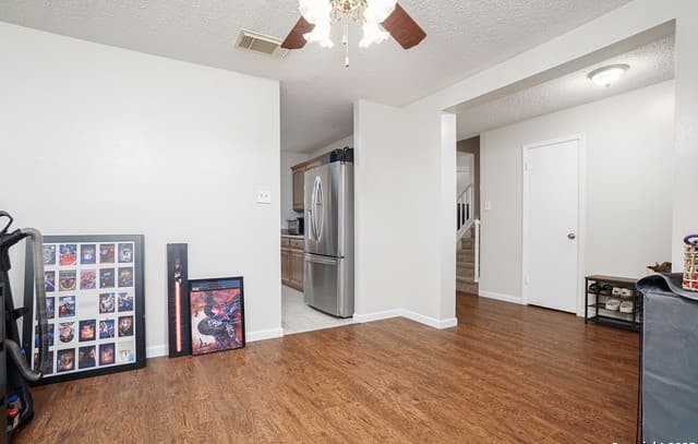 8111 Maple Meadow — photo 3