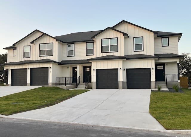 780 Abigail Alley — photo 1