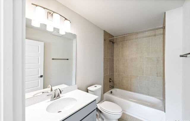 419 Ira Avenue Unit 1101 — photo 5