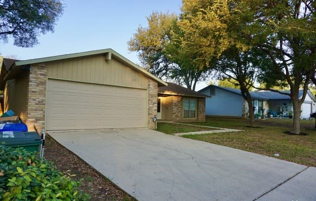 2434 Field Wood — photo 5