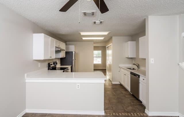 11307 Malapai Park — photo 4