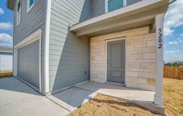 5202 Morgan Crest — photo 3