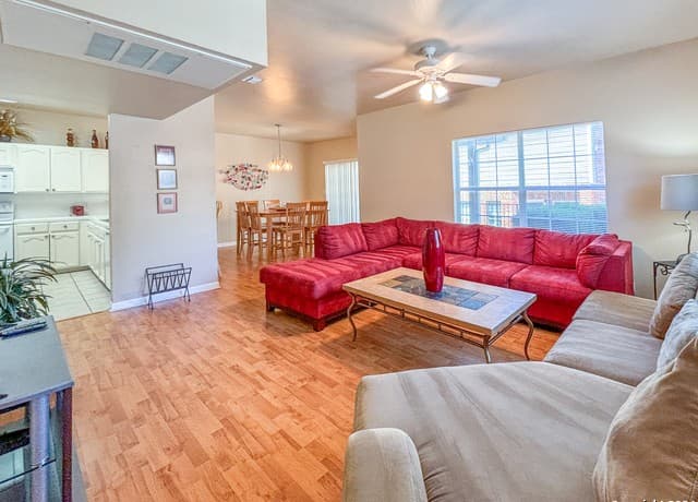 52 Chapel Hill Circle — photo 3