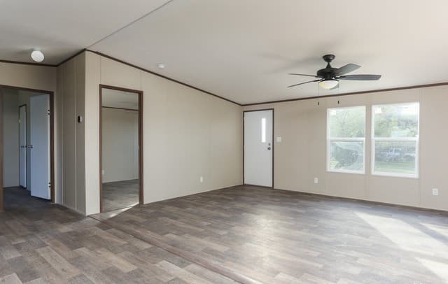 5073 Abbott Rd Unit 2 — photo 5