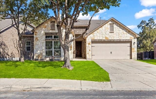 15527 Birdstone — photo 1