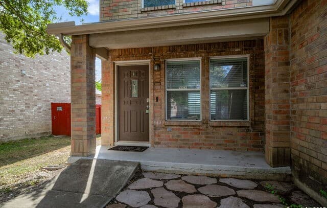 7719 Mesquite Farm — photo 2