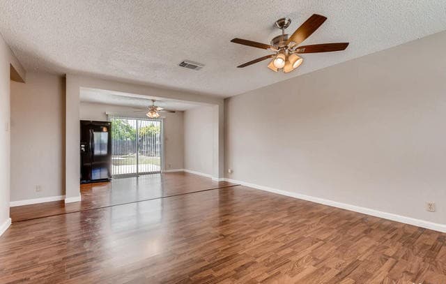 6143 Lyndell Spring — photo 2