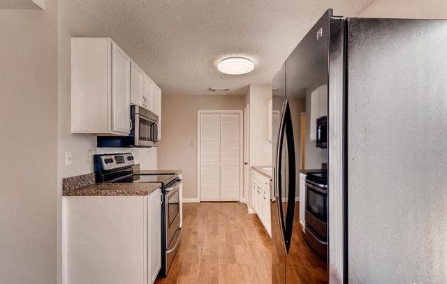 6143 Lyndell Spring — photo 5