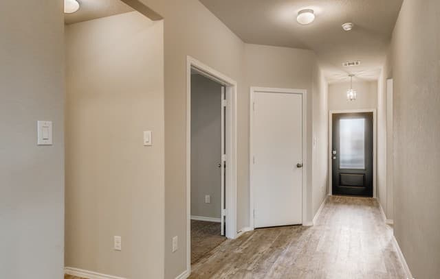 7827 Belmont Valley — photo 4