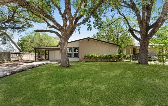 4119 Tamarak — photo 2