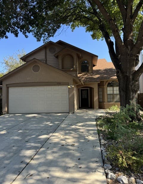 9730 Silver Moon — photo 1