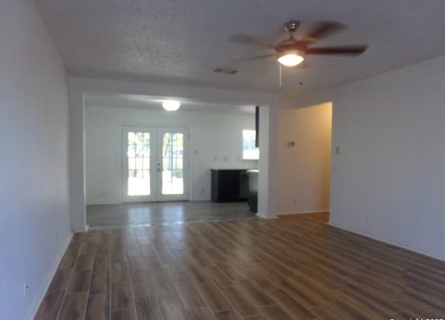 2422 Buffalo Pass — photo 3