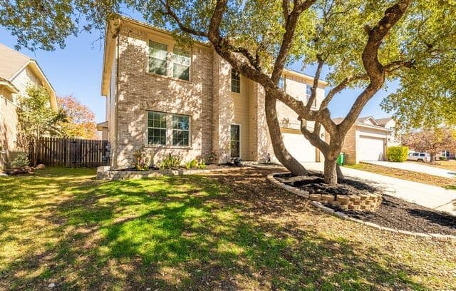 8318 Braun Walk — photo 3