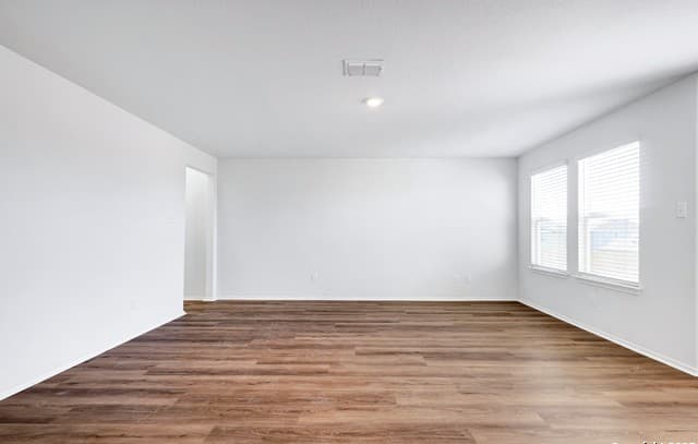 5867 Kendall Pr — photo 4