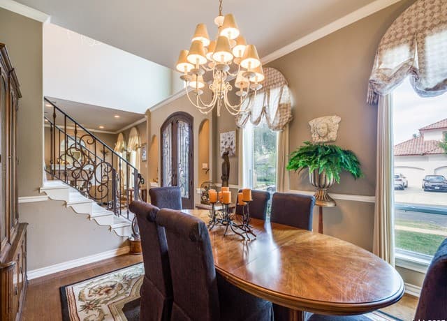 19114 Autumn Gdn — photo 4