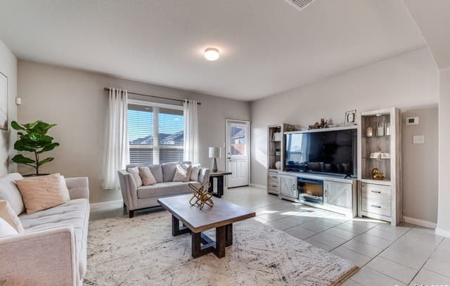 4807 Marylebone — photo 2