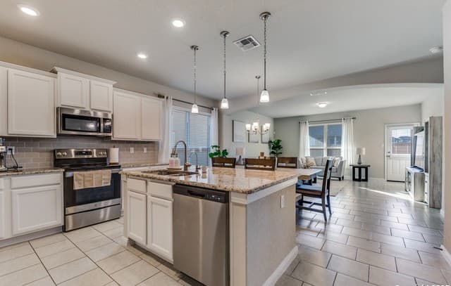 4807 Marylebone — photo 5