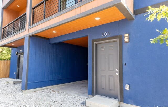 118 Shenandoah Unit 202 — photo 3