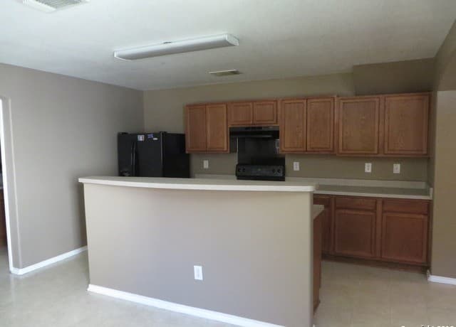 13214 Fairacres Way — photo 2