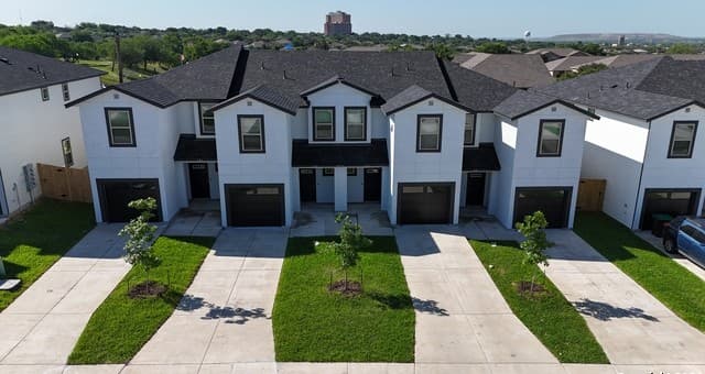 8410 Via Verona Unit 102