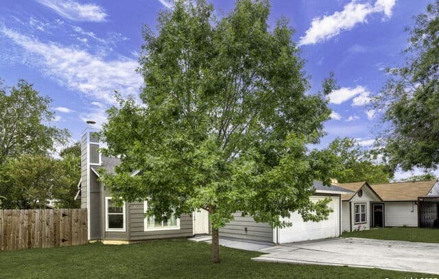 5734 Spring Sun — photo 2